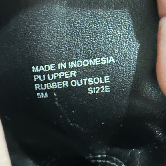 New Michael Kors Tatum Combat Lace up Boot Black size 5 / 6 / 7.5 - Picture 8 of 12